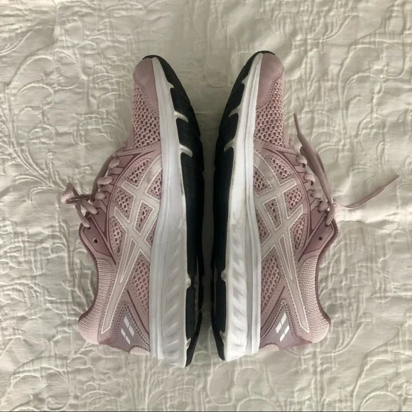 ASICS Runners - Picture 2 of 3